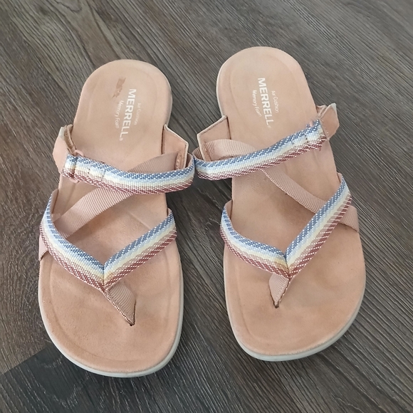 Merrell Shoes - Merrell Women's Merrell District Mendi Thong Sandals Size 8